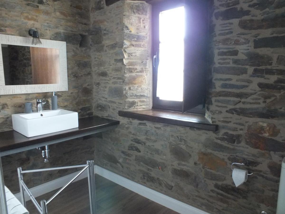 Apartamentos Puerta Del Castro Coana エクステリア 写真