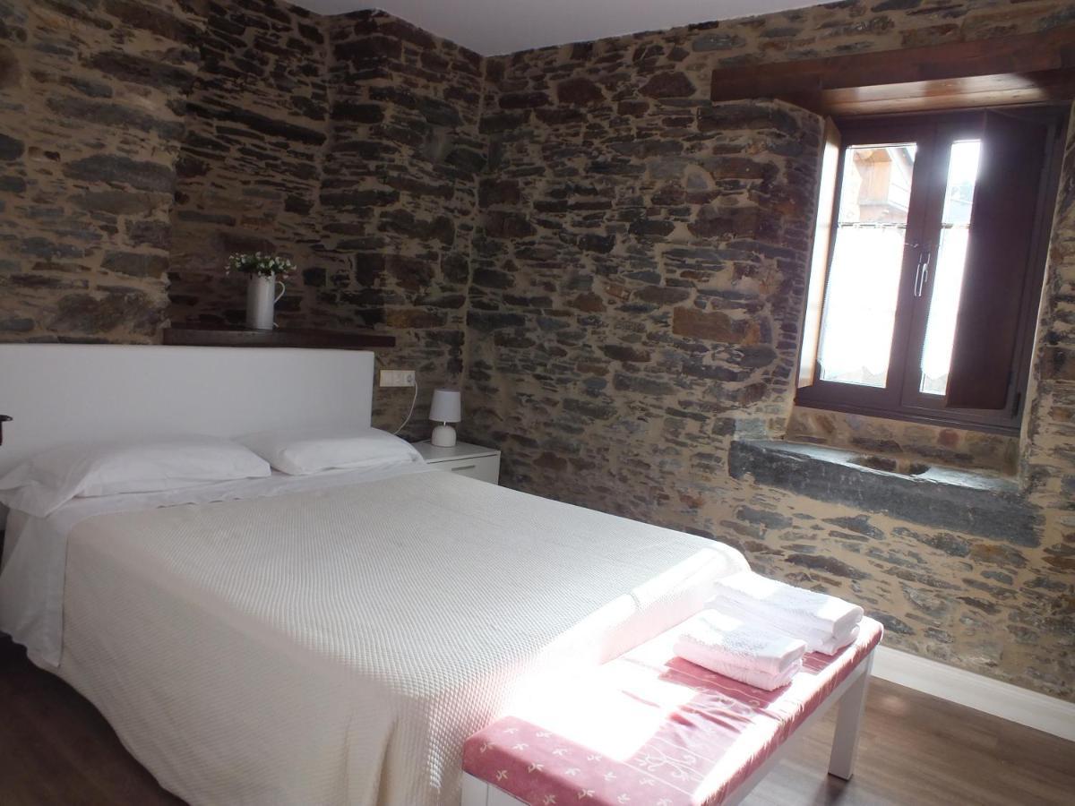 Apartamentos Puerta Del Castro Coana エクステリア 写真
